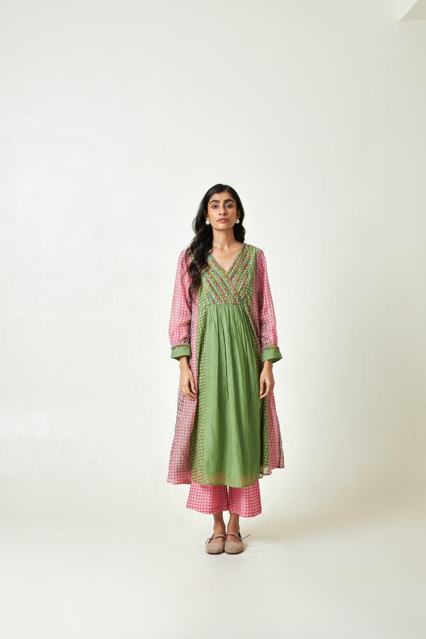 Roseglow Embroidered kurta set- Set of 3