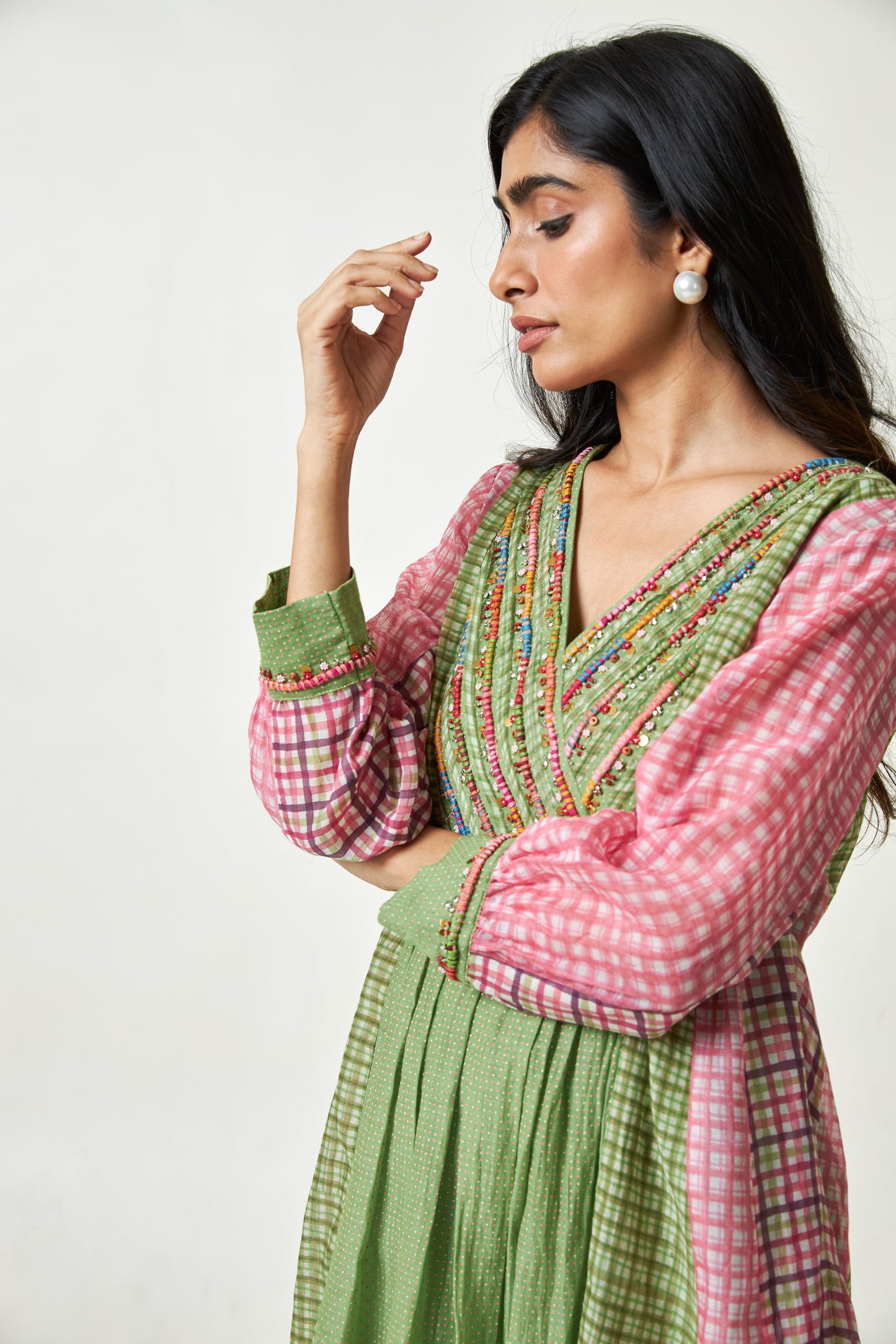 Roseglow Embroidered kurta set- Set of 3