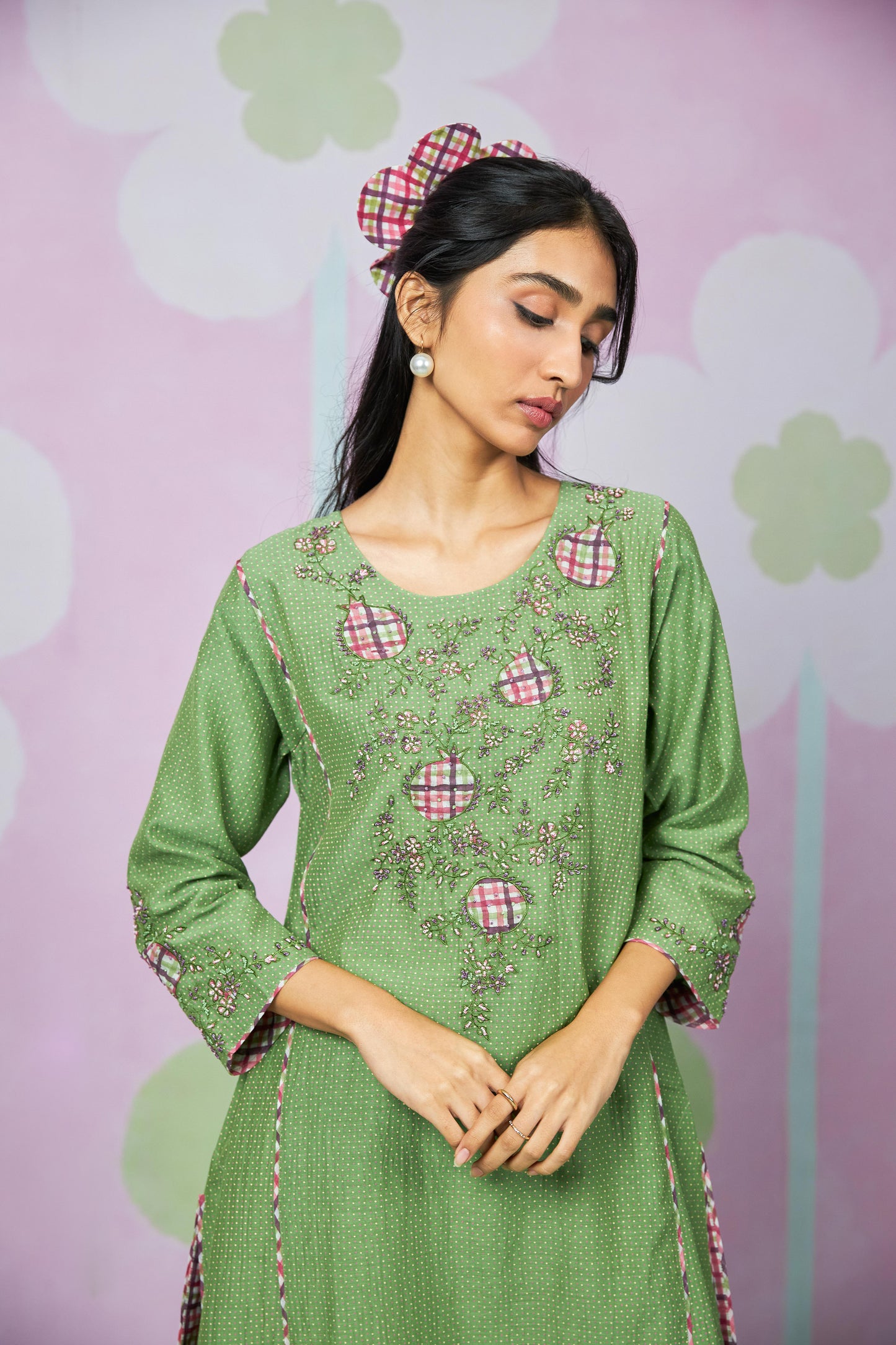 Kiwi Mist embroidered kurta set- Set of 3