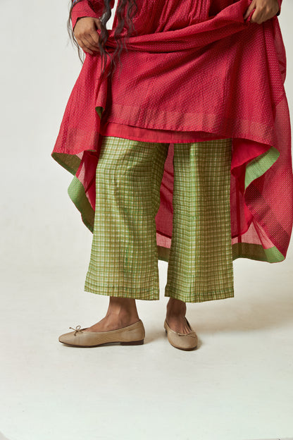 Scarlet Bloom Embroidered kurta set- Set of 3