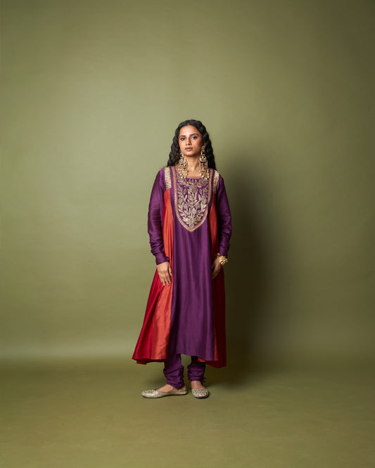 Amira embroidered kurta