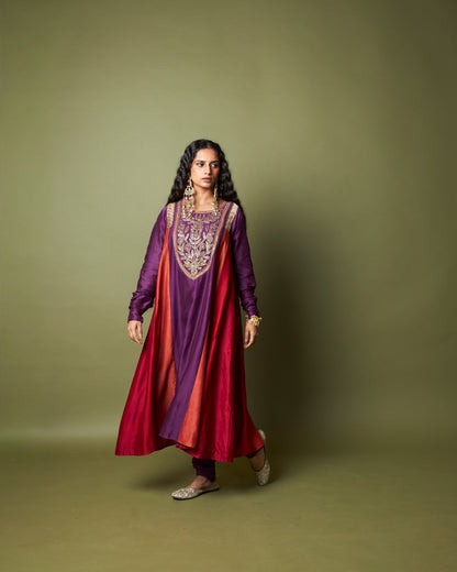 Amira embroidered kurta