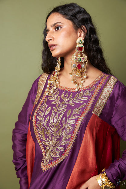 Amira embroidered kurta set