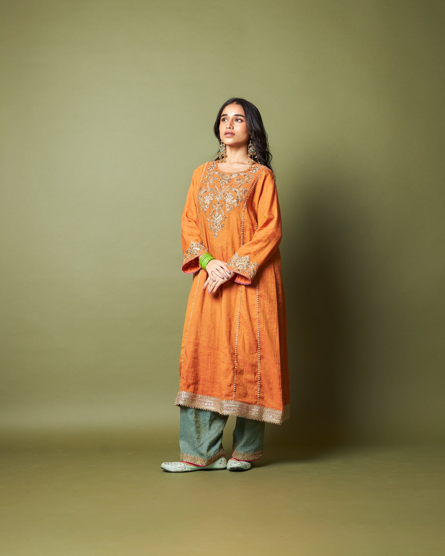 Ratnashree embroidered kurta set ( Ready to Ship) - Set Of 3