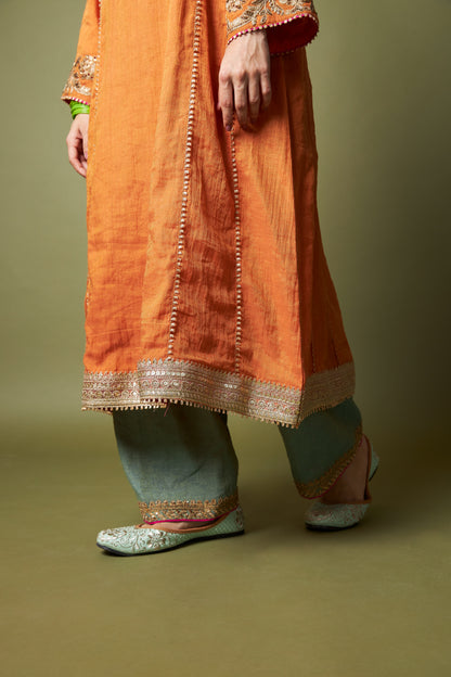 Ratnashree embroidered kurta