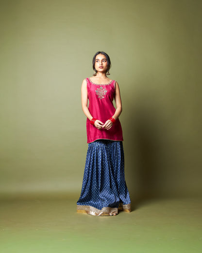 Neel kiran embroidered kurta set