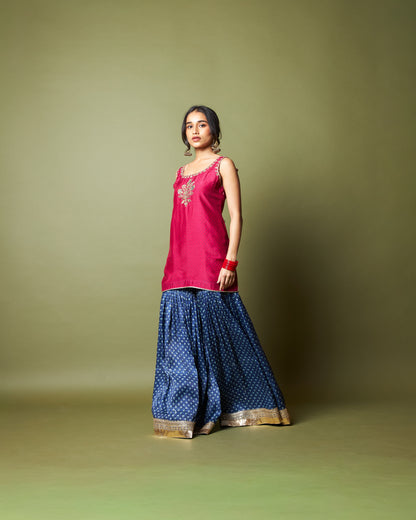 Neel kiran embroidered kurta set