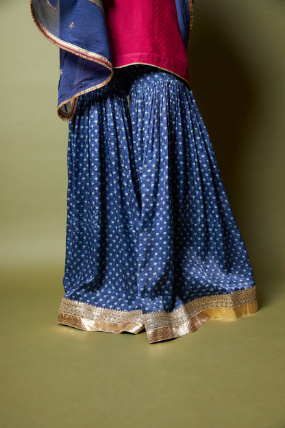 Neel kiran embroidered kurta set