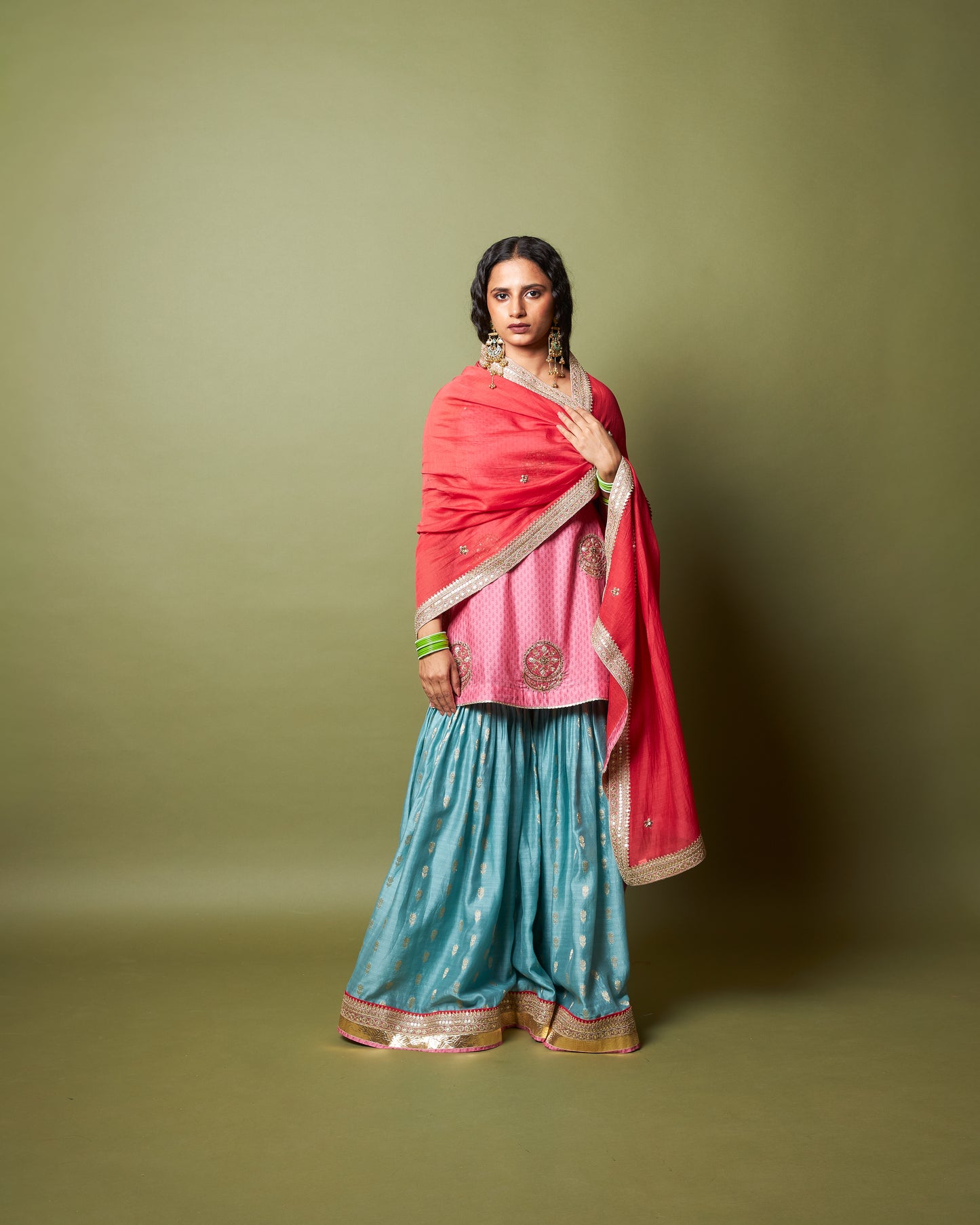 Firozi Gulab embroidered dupatta