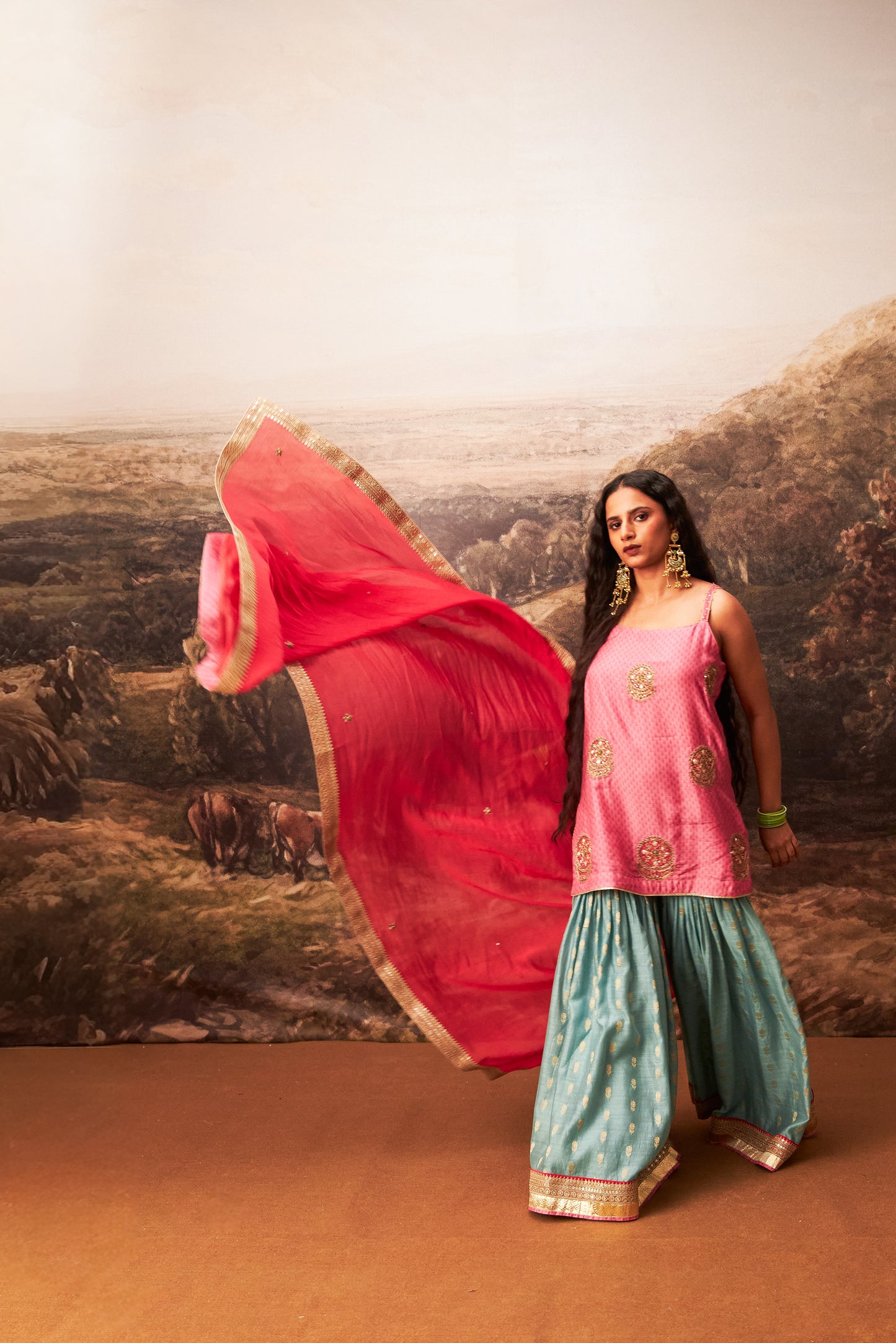 Firozi Gulab embroidered kurta set