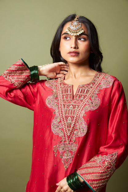 Lal Noorani embroidered kurta