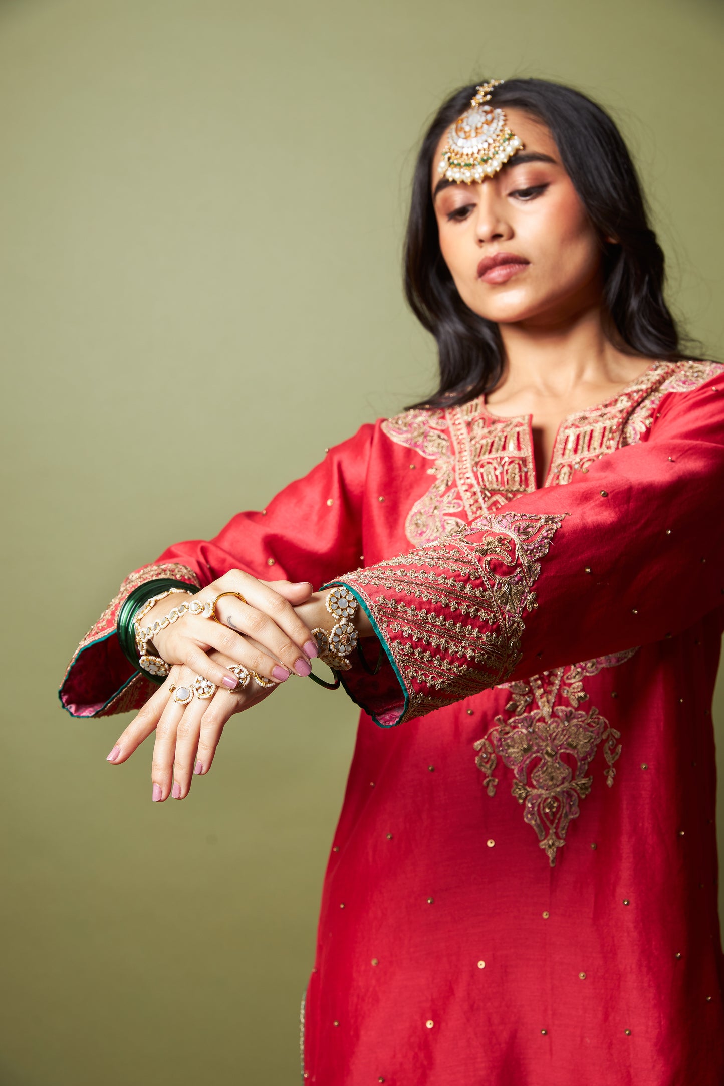 Lal Noorani embroidered kurta