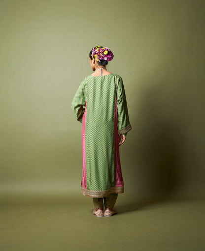 Zewara embroidered kurta