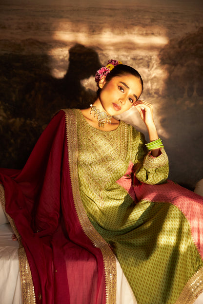 Zewara embroidered kurta set