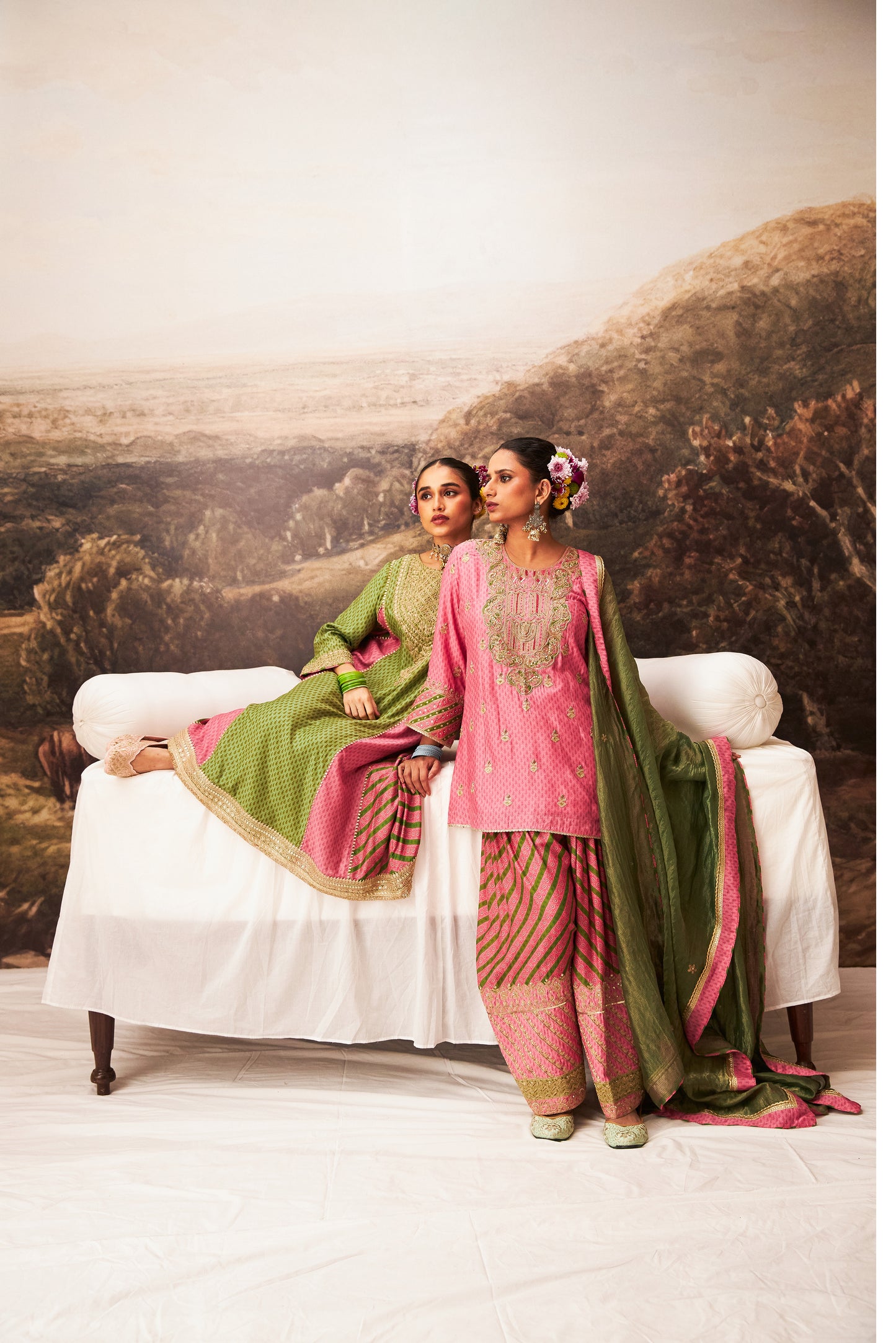 Roshanara embroidered kurta set
