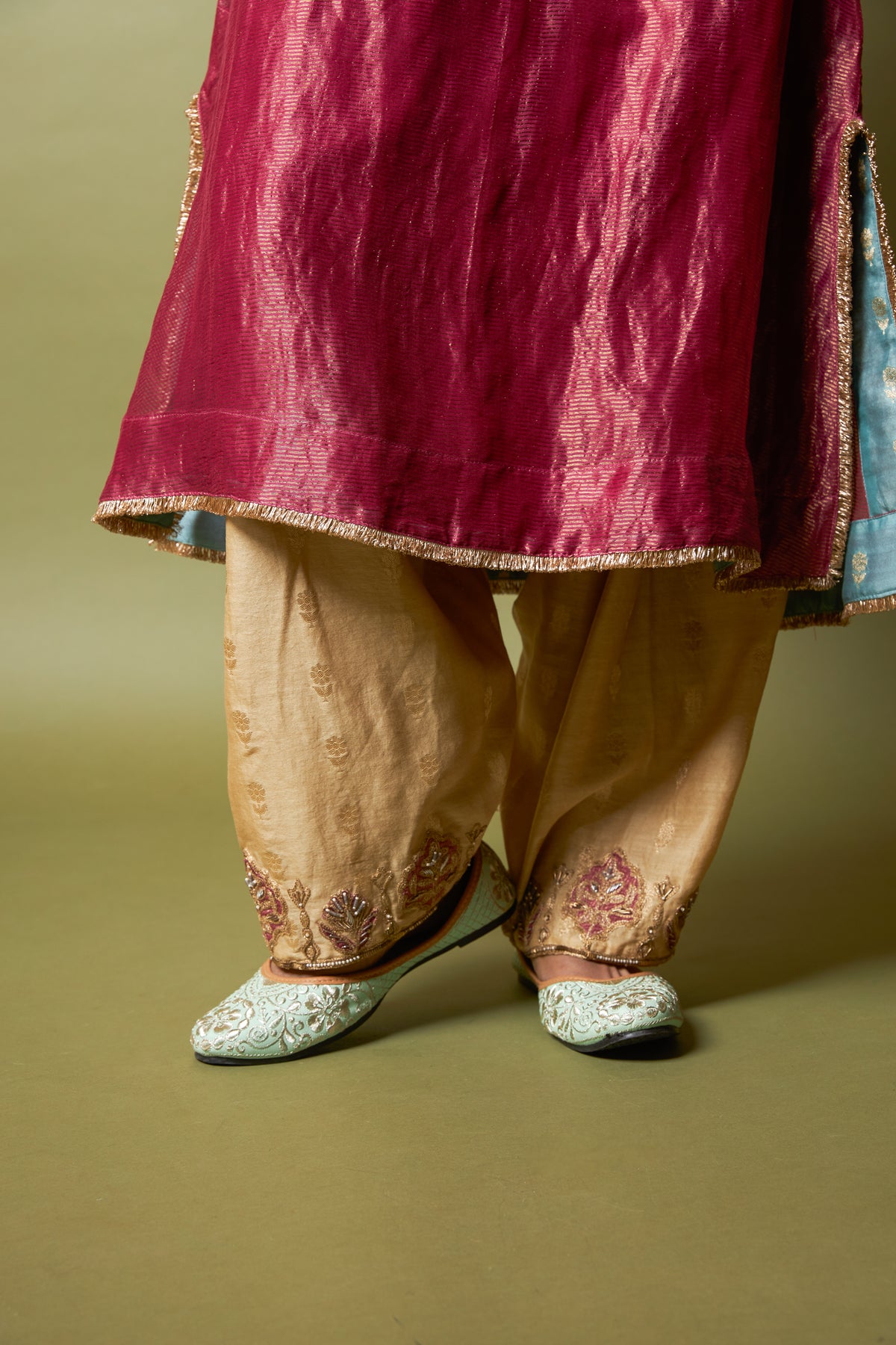Gulnaar Embroidered Kaftan Set (Ready to Ship) - Set Of 2