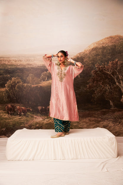 Rosika embroidered kaftan set