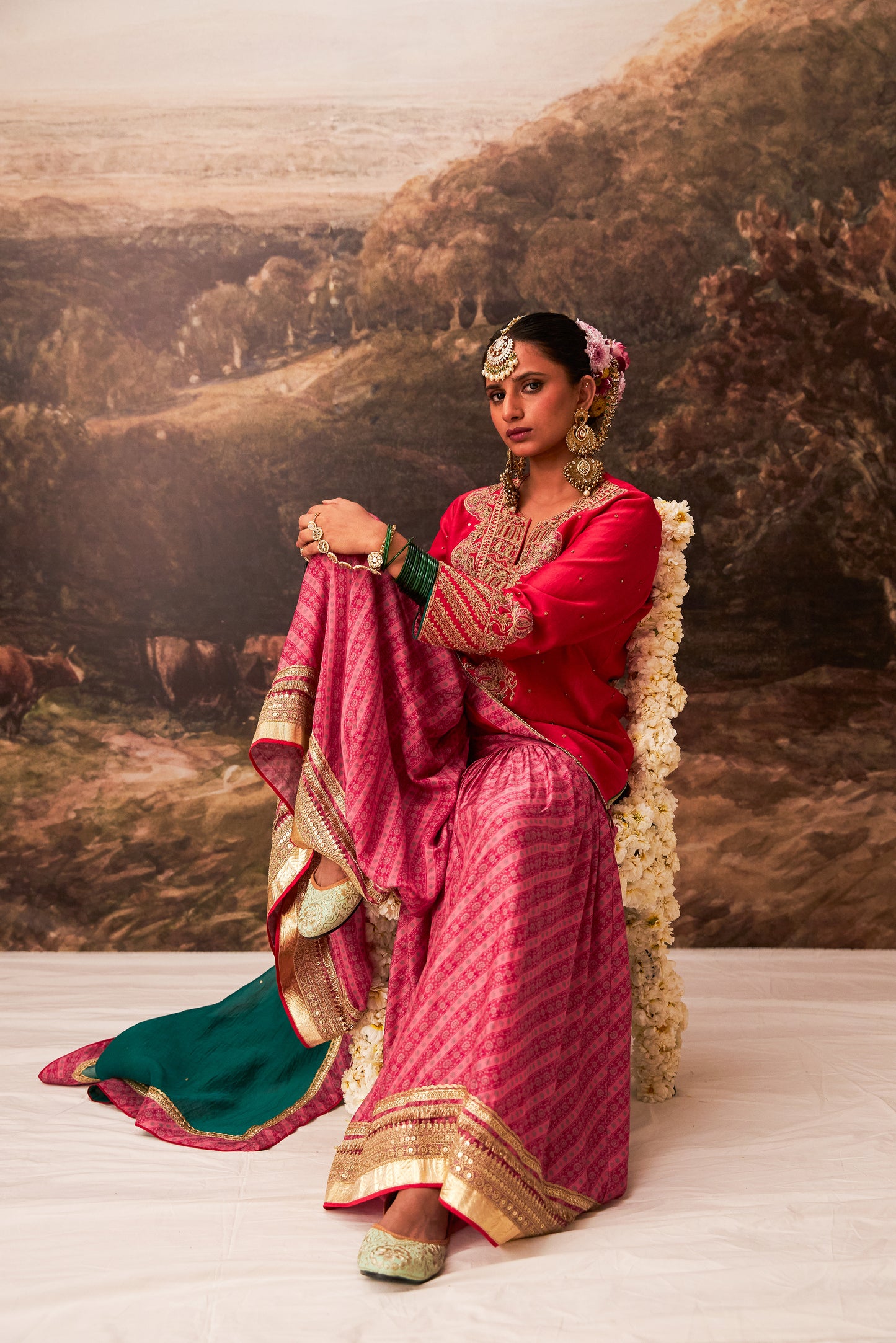 Lal Noorani embroidered kurta set