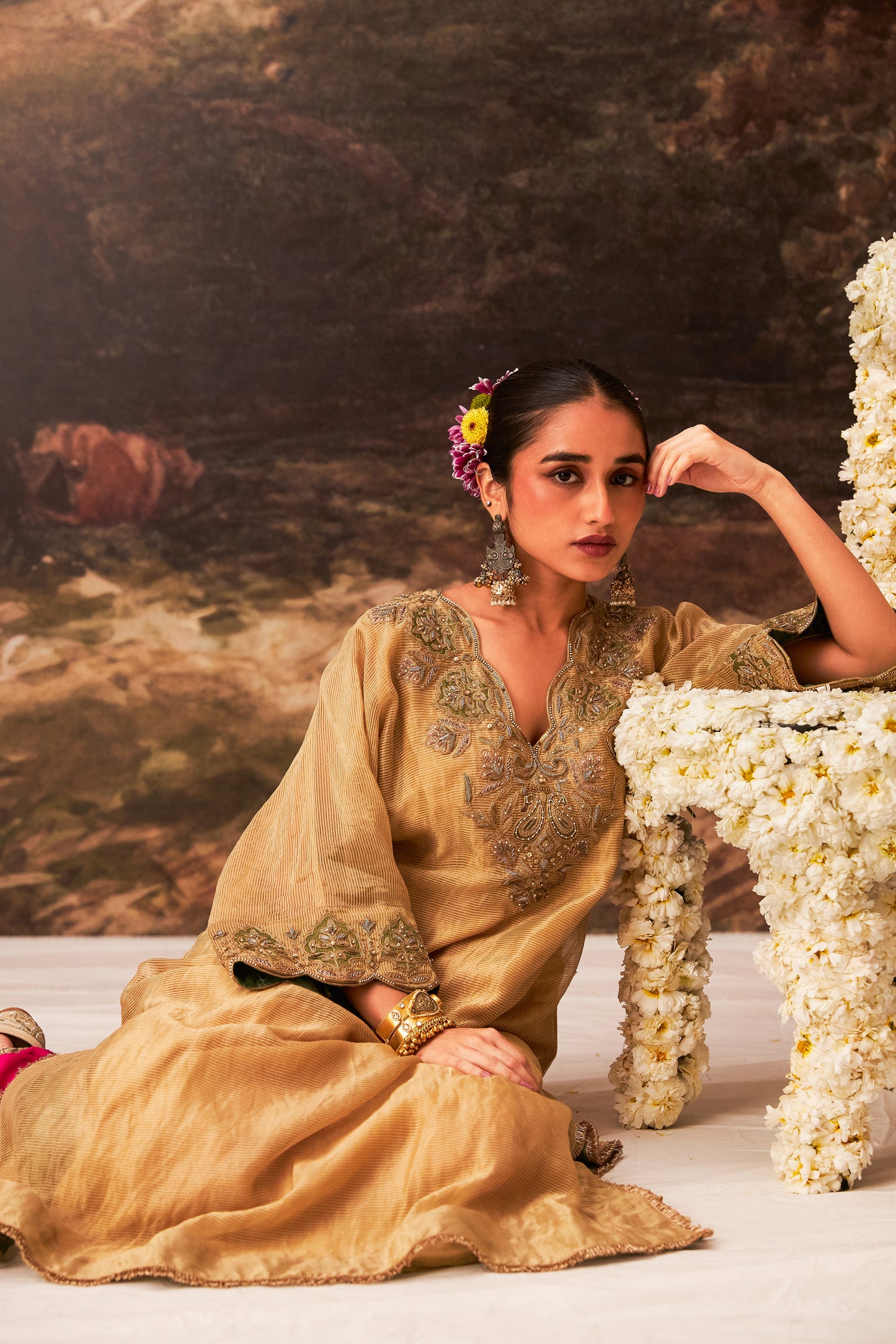 Mehtab Noor embroidered kaftan set
