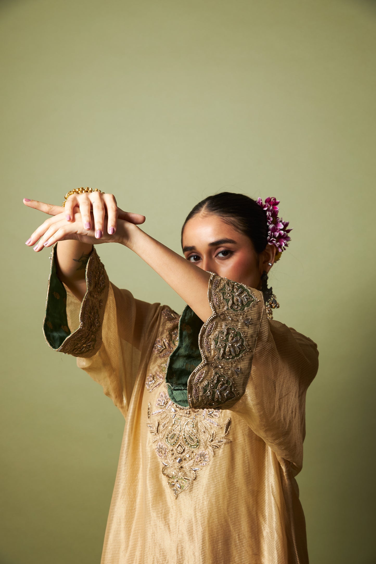 Mehtab Noor embroidered kaftan set