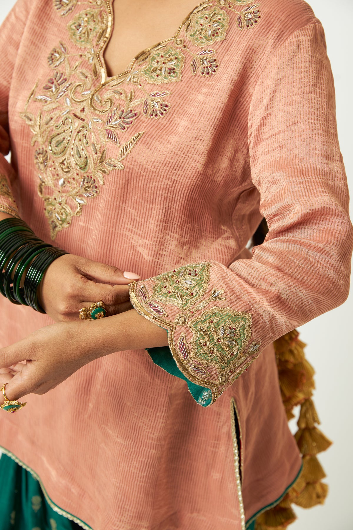 Rang Angaar Embroidered Kurta Set- Set of 3 - 6