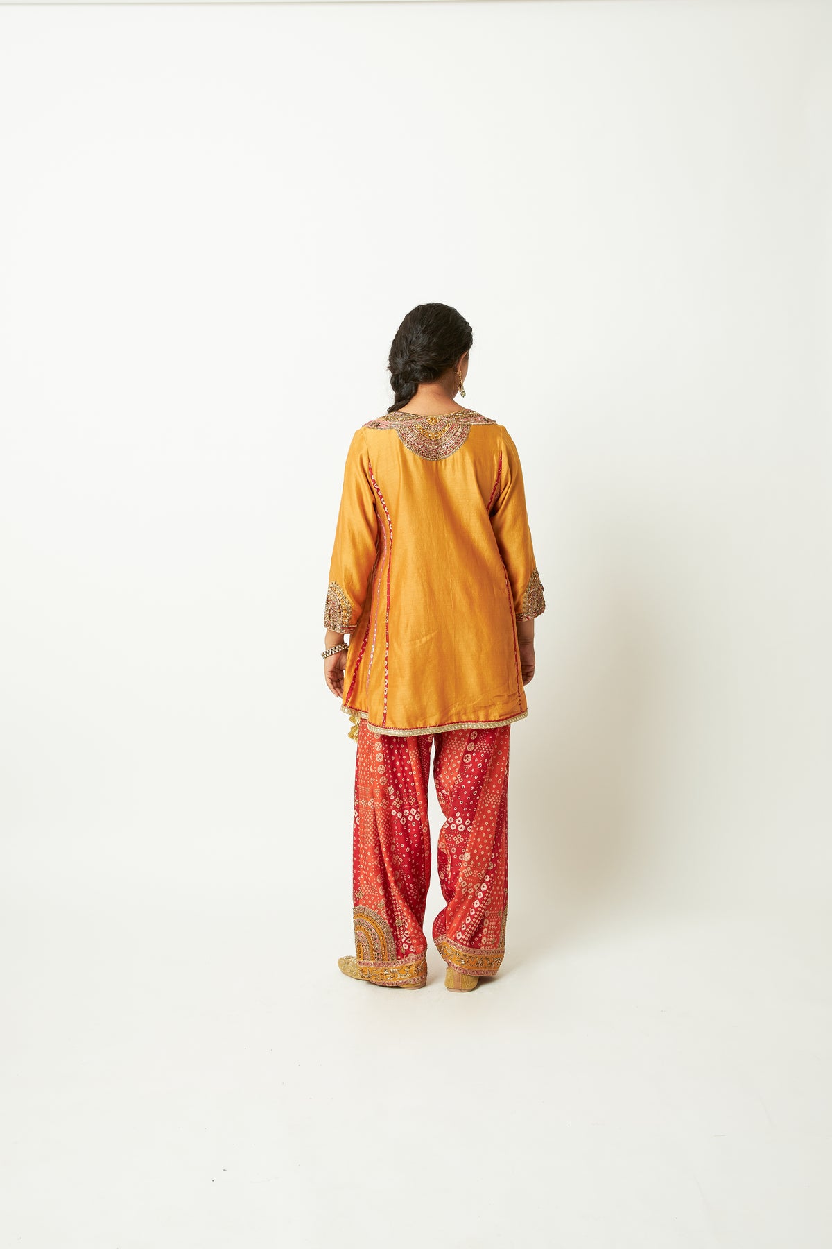 Rang Barse Embroidered Kurta - 10