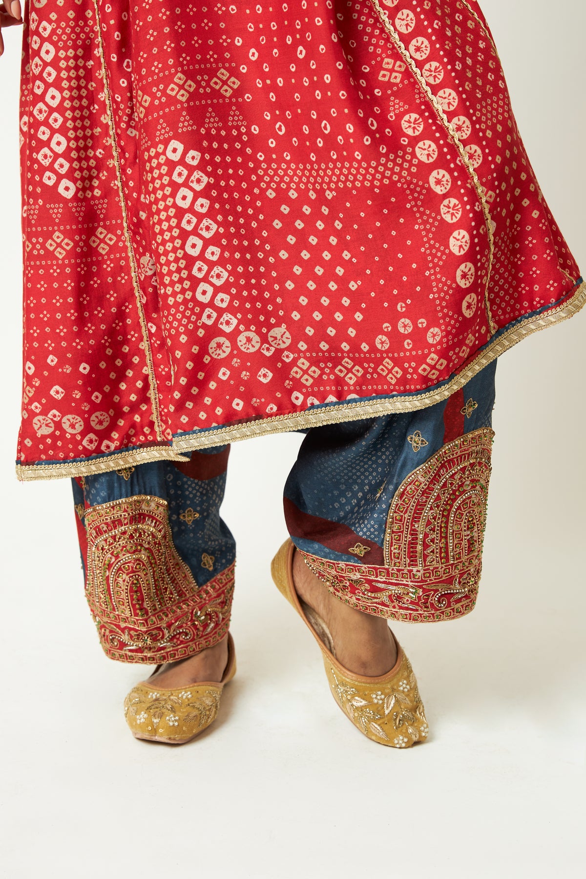 Rang Pataka Embroidered Kurta Set- Set of 3 - 7