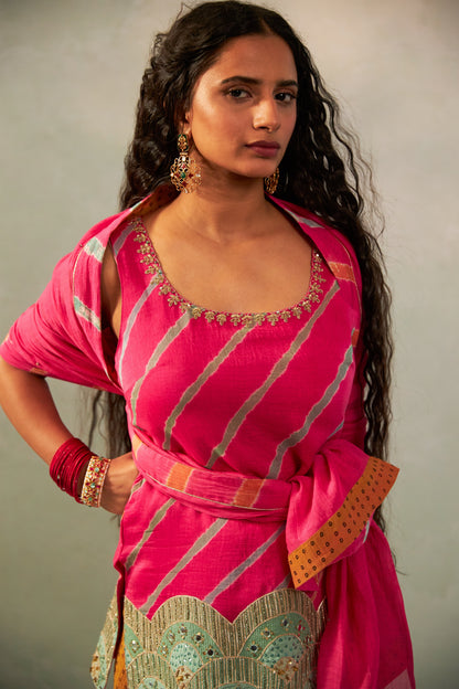 Rani Mastani Embroidered Kurta