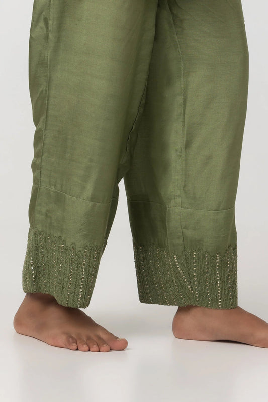 Sajidah Embroidered Pants