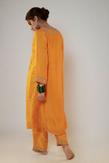 Sanchi Embroidered Kurta Set