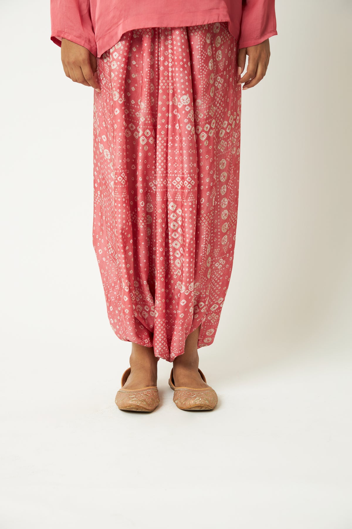 Shokh Gulabi Tulip Salwar - 2