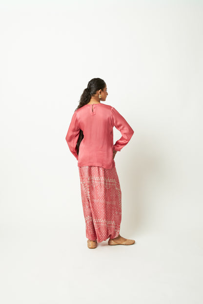 Shokh Gulabi Embroidered Kurta - 8