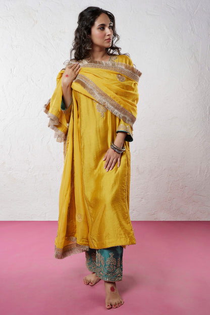 Shree Embroidered Kurta Set