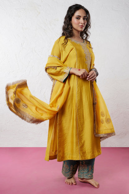 Shree Embroidered Kurta Set