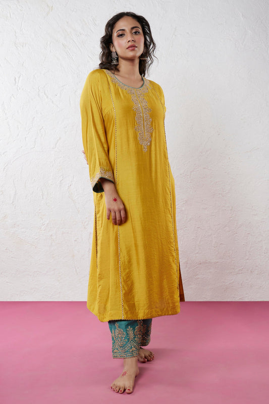 Shree Embroidered Pants