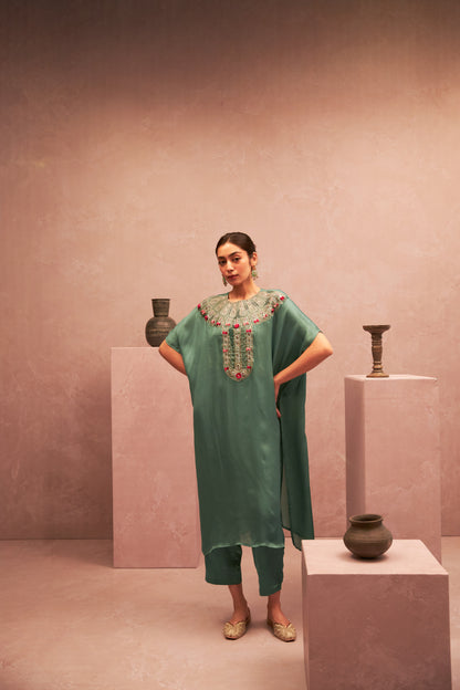 Shyaam Adaa Embroidered Kaftan Set- Set of 2 - 2