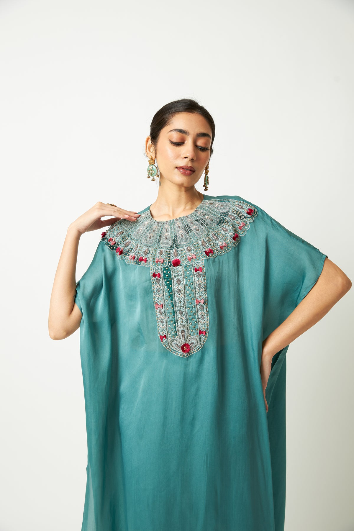 Shyaam Adaa Embroidered Kaftan Set- Set of 2 - 9