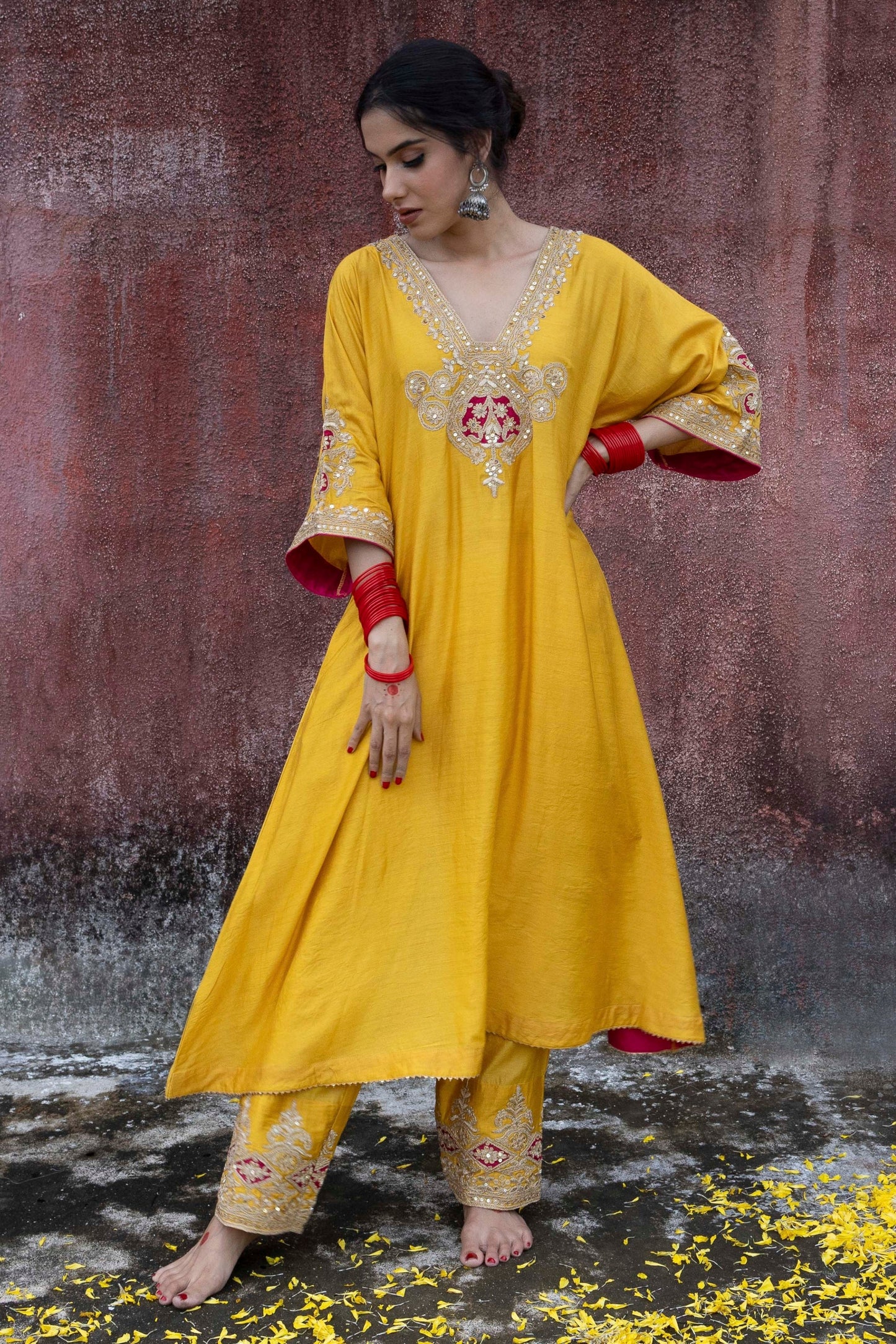 Swarna Embroidered Kaftan Set