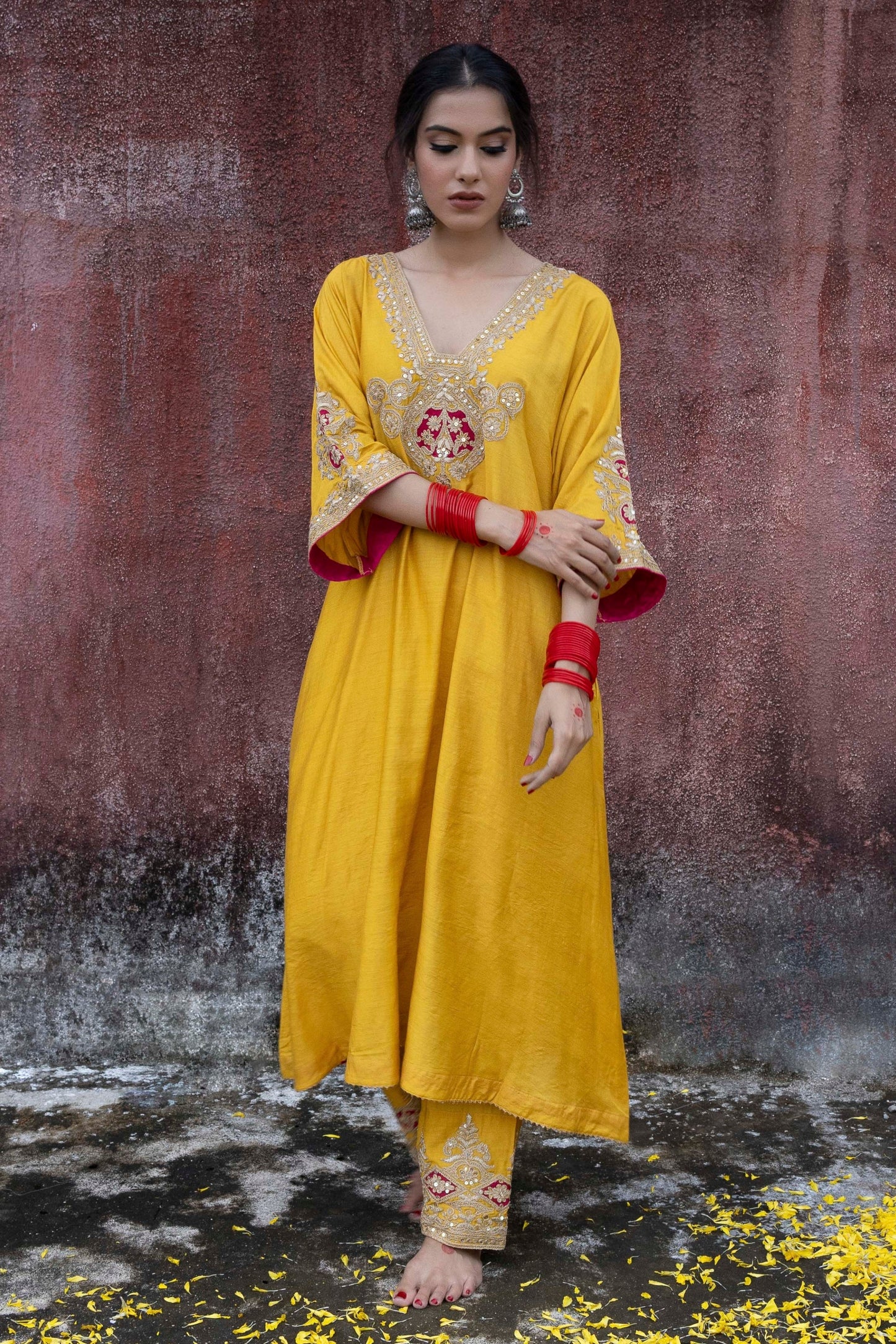 Swarna Embroidered Kaftan Set