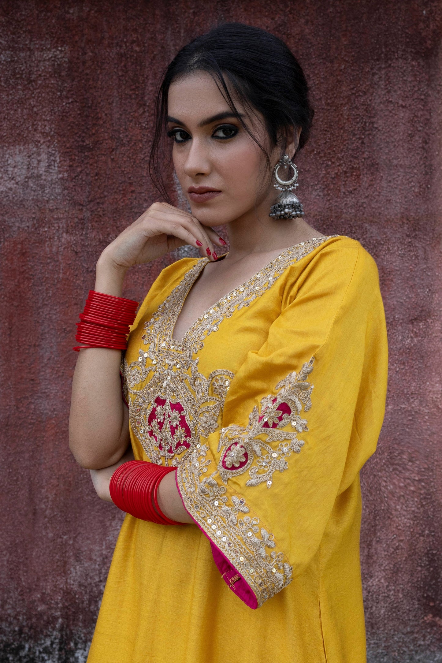 Swarna Embroidered Kaftan