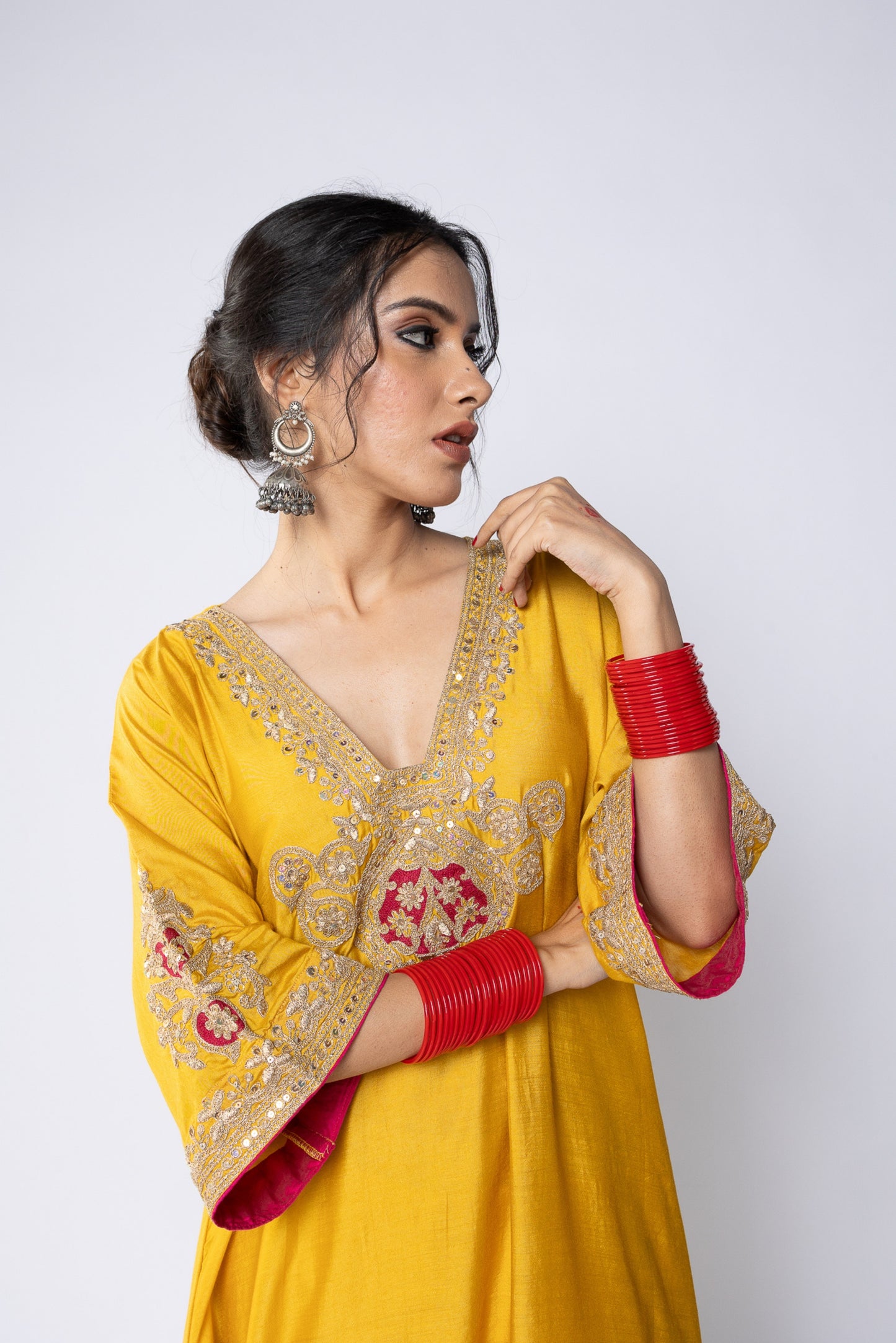 Swarna Embroidered Kaftan