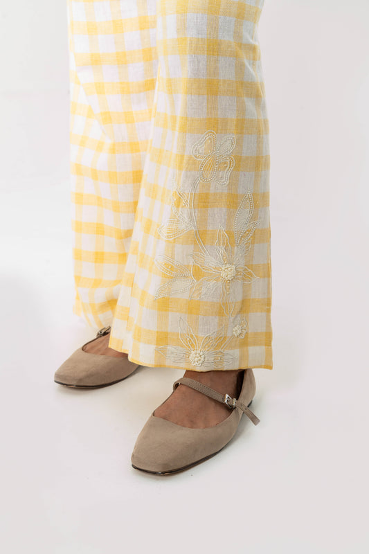 Yellow And White Hand Woven Cotton Embroidered Bottom