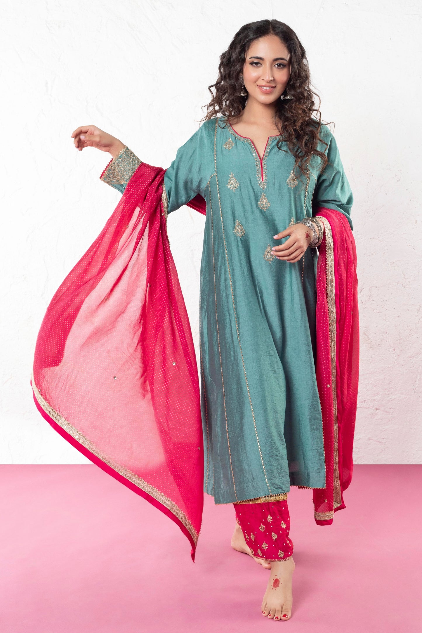 Victoria Embroidered dupatta