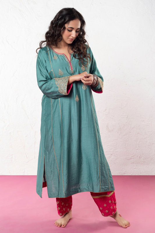 Victoria Embroidered Farshi