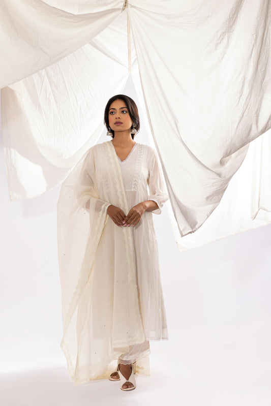 WHITE PRINTED DUPATTA