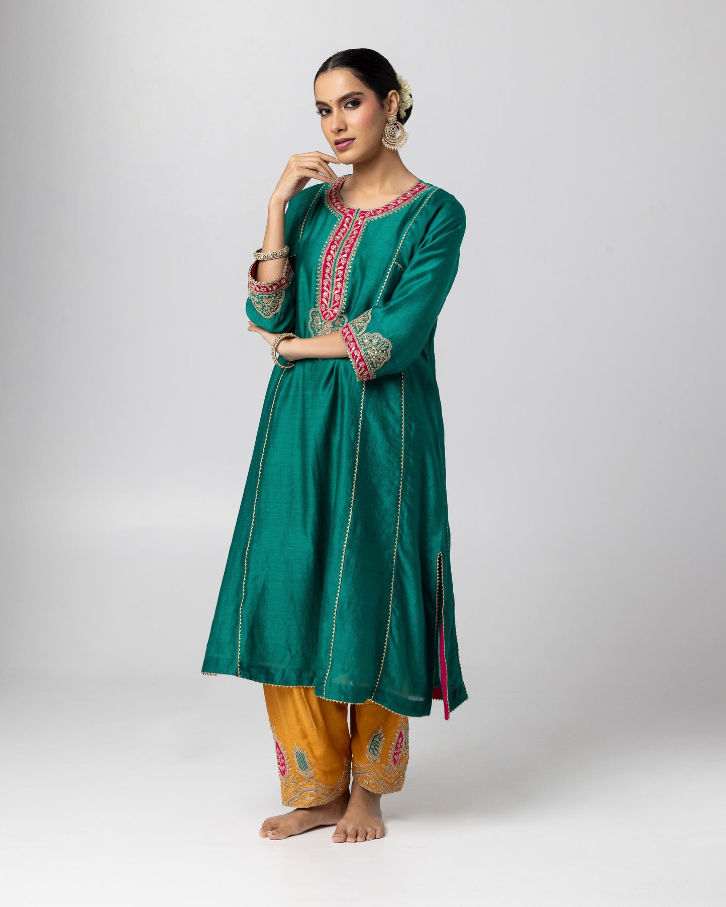Rumani Embroidered Kurta