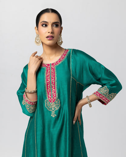 Rumani Embroidered Kurta