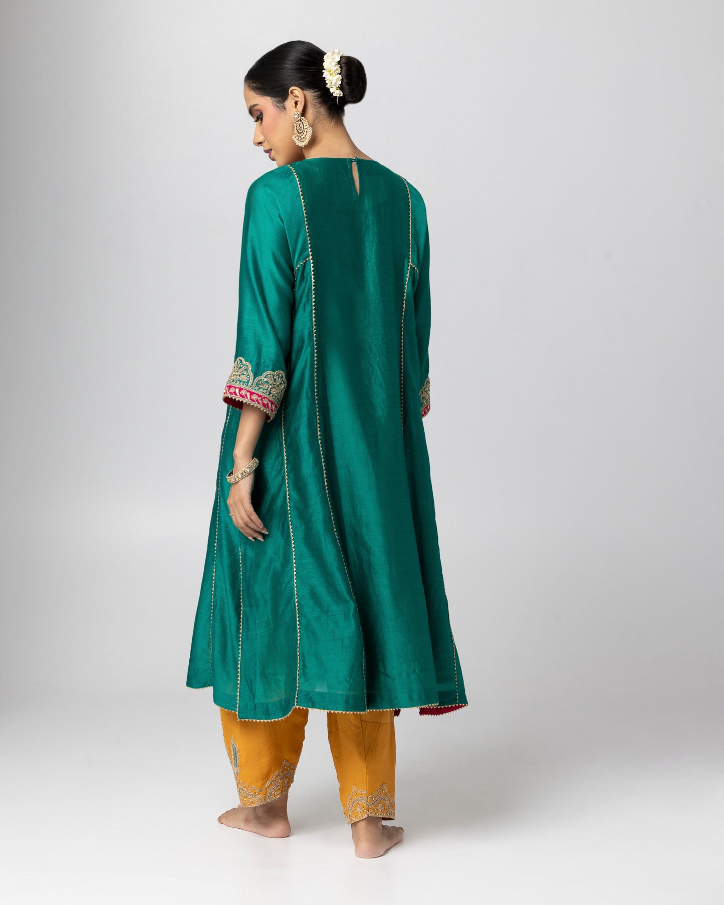Rumani Embroidered Kurta