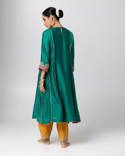 Rumani Embroidered Kurta