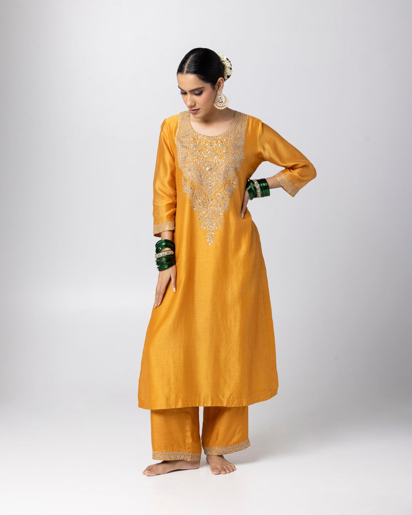Aleha Embroidered Kurta Set